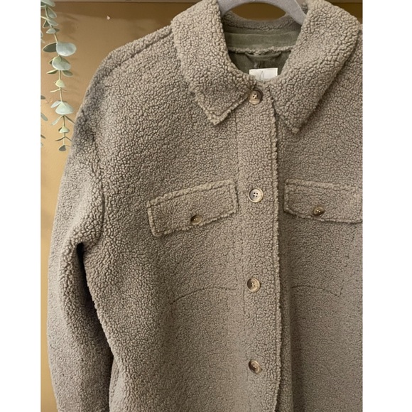 JOIE Teddy/Sherpa Jacket - Picture 3 of 4